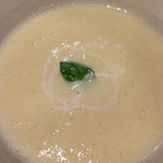 プルミエ - 白桃の冷製スープ