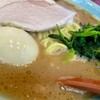 横浜ラーメン おか本