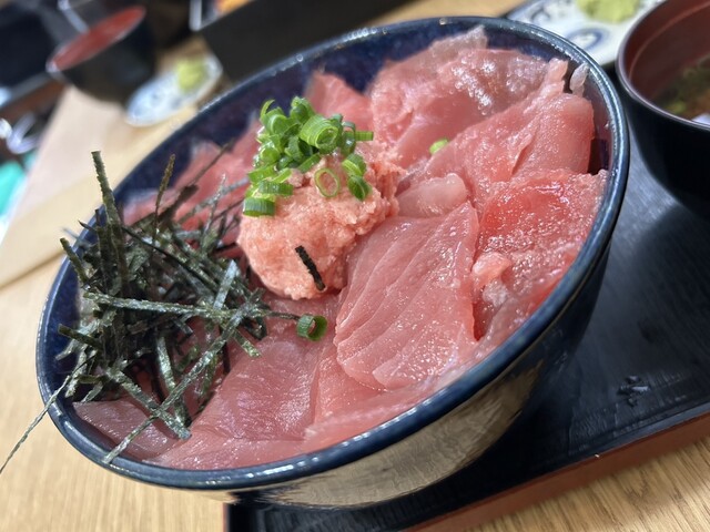 まぐろ太郎 - 近鉄八田/丼 | 食べログ