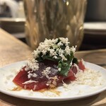 小皿のまぐろとさば。 - 