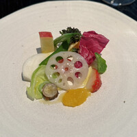 ラ・ボンヌターブル - 