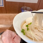 ラーメン 健やか - 