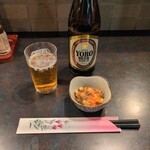 養老乃瀧 - 突き出しとビール