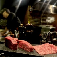 HIKARI - 