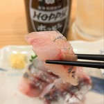 晩杯屋 - あじ刺し。お店でさばいたらしい一品。新鮮。
