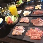 かどや - 松坂で松坂牛( ๑˃̶ ॣꇴ ॣ˂̶)⁺平日限定ランチ2200円ご飯おかわり自由(◍＞◡＜◍) Ɩ ı ƒ ̵̲ ƒ ̵̱̎ ǂ͜ ～