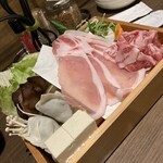 黒豚しゃぶしゃぶ 南風や - 