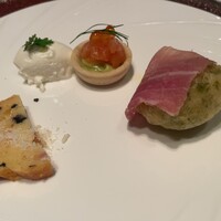 ミクニ マルノウチ - 