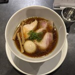 Ramen 翡翠 - 味玉醤油ラーメン1,500円