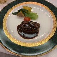 アイリス - 孔牛のステーキ