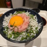 海鮮丼と唐揚げ 百海里 - 