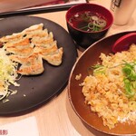 餃子工房ちびすけ - 焼飯定食(焼飯大盛ver)　900円(税込)