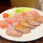 完全個室 食べ飲み放題 チーズ 肉バル Just MEET - 