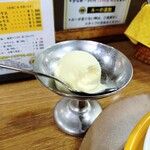 カリーハウス コロンボ - セットでいただける『アイス』