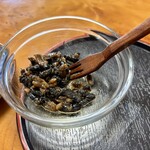 お菓子野山 - ヘボです。蜂の子です。見た目よりはうんと美味しい！