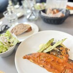 ベーカリー＆グリル 沢村  - 