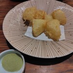 食事処 居酒屋 こまつ - 新玉葱のてんぷら