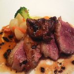 ピッコロ・バンビーノ - 鴨肉のステーキ　トリュフソース
