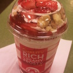 Wendy's - ストロベリーシェイク