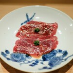 東麻布 天本 - ニタリクジラの尾の身