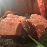 お肉屋 けいすけ 三男坊 - 