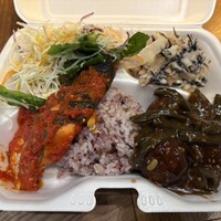 W Toranomon -the market- - 