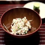 多仁本 - 先ほどの銀の鴨で作る、そぼろご飯。
      これまた悶絶級の旨さ！
      大好きな牛蒡も入っていて、完璧に好みど真ん中です。