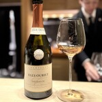 多仁本 - エグリ・ウーリエのロゼ。
      春はロゼが似合いますね。ふくよかさとシャープさが、バランス良く共存していて美味しい♪