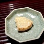 多仁本 - 揚げが、これまたいい♪
      これが一番甘い〜！
      衣で水分もしっかり閉じ込められていて、幸せです。