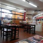 山小屋 - 店内の様子