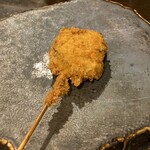 串かつ処 喜恵 - １本め：あわび