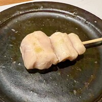 炭火焼鳥 いこか - 衝撃の柔らかさ、香、旨みを持つ、ささみ串。