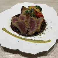 菅乃屋 銀座通り店 - レアカツ(馬肉)