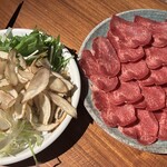 牛タンしゃぶしゃぶと肉握り 源's - 