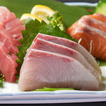 村木屋 - 鮮魚盛り合わせ　3種