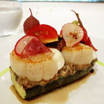 ジョンティ アッシュ - 帆立とズッキーニ