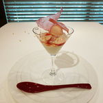 ジョンティ アッシュ - ネクタリンとシャンパンジュレ