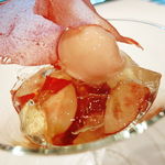 ジョンティ アッシュ - ネクタリンとシャンパンジュレ