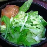 マザース オブ 鎌倉 - コースのサラダ。トマト良し！
