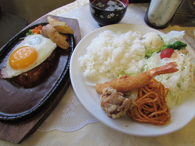 コスパ最強です。 : 菩提樹喫茶の写真