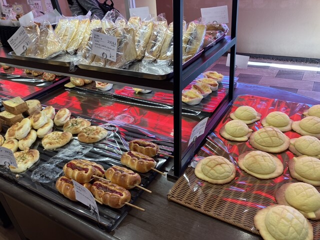 Honma Sei Pan Honsha Kojo Chokubai Bakery Avance