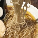 小料理 Bar Halu - 吟麦製麺の全粒粉入り　極細ちぢれ麺