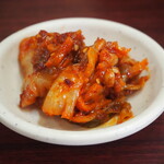 餃子と大衆中華 まるい飯店 - 昼飲みセット（キムチ）