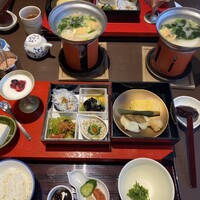 日本料理 鳥羽別邸 華暦 - 朝食膳