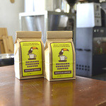 沖縄セラードコーヒー - こんな感じで豆を購入出来ます