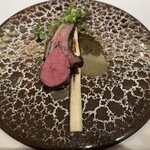 レストランエール - 仔羊　ブルゴーニュバター、アンチョビ、アスパラガス