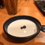 焼肉七つ星 - 3つ星コースのデザート　白いコーヒープリン