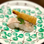徳ㇵ本也 - ❻燒物〜津久見産の白甘鯛に旬の徳島産の筍を合わせ、嬉しい春を感じる一品