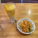 本格的インド・ネパール・タイ料理 ニューデリー - 