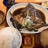 座魚場まるこ